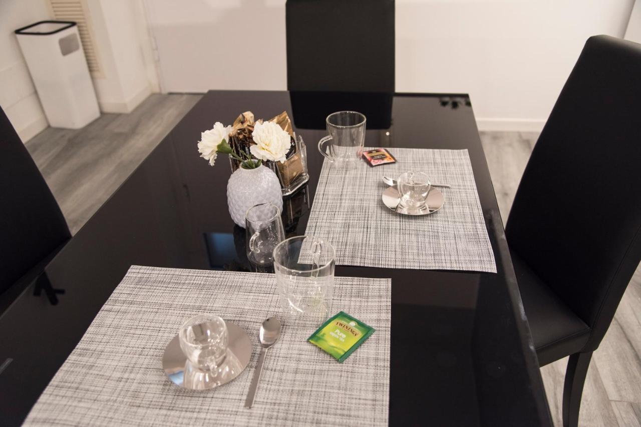 Youhosty - Ariberto 22 Milano Exteriör bild